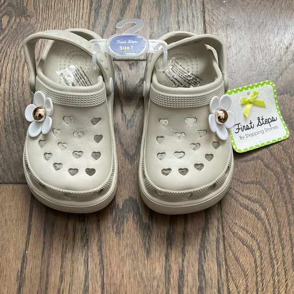 Kid’s Garden Clogs (7) - Picture 9 of 13